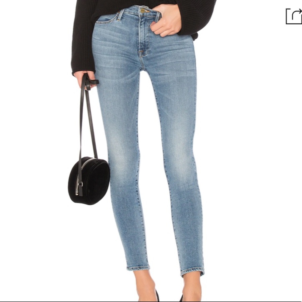 Frame Le High Skinny Light Wash High Rise Jeans